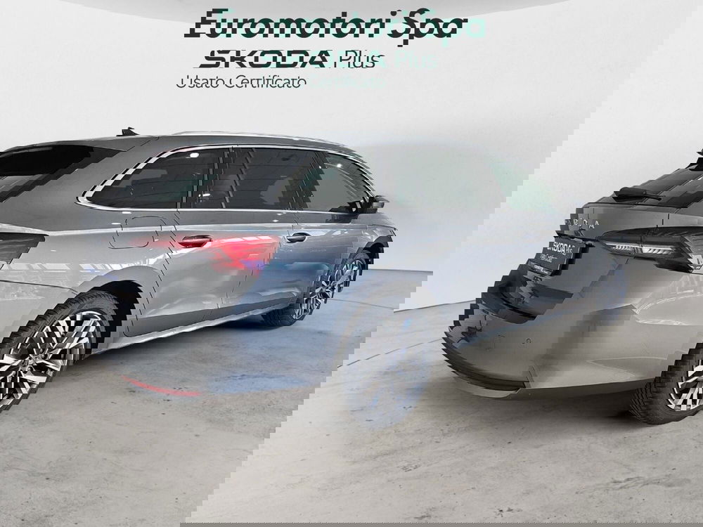 Skoda Octavia Station Wagon nuova a Siena (5)