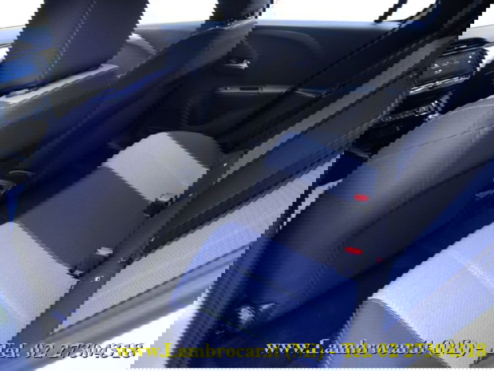 Opel Corsa nuova a Milano (5)