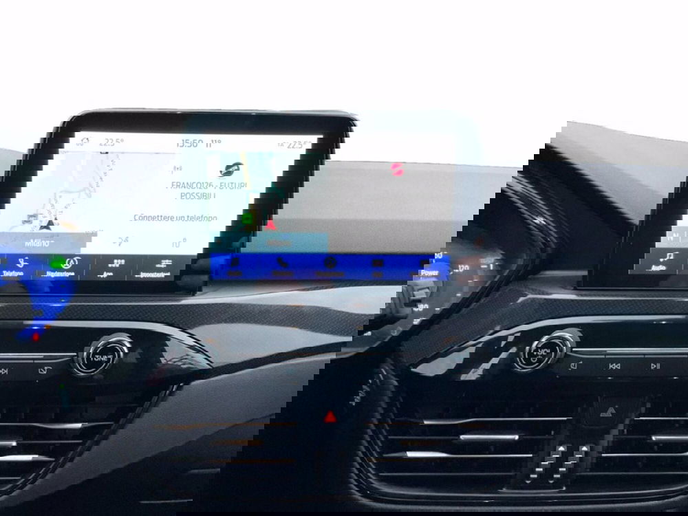 Ford Kuga usata a Milano (14)