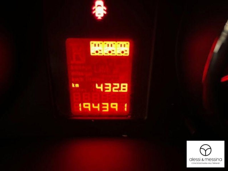 Opel Meriva usata a Catania (15)