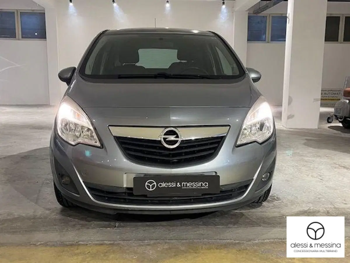 Opel Meriva usata a Catania (3)