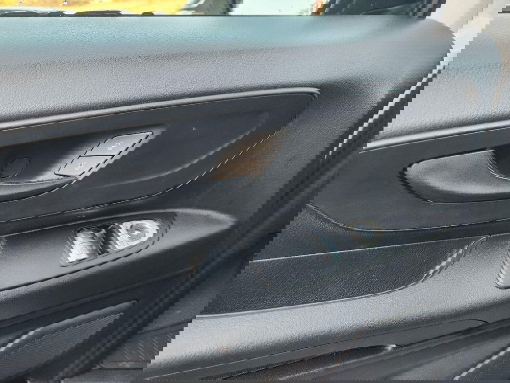 Mercedes-Benz Vito usata a Milano (11)