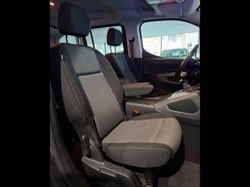 Toyota Proace City Verso usata a Torino (14)