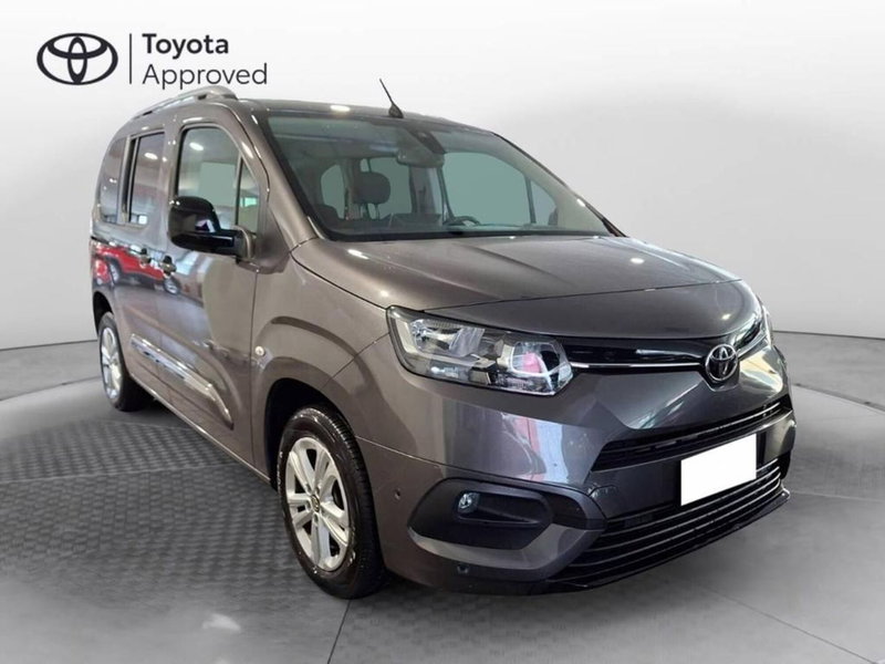 Toyota Proace City Verso usata a Torino (3)