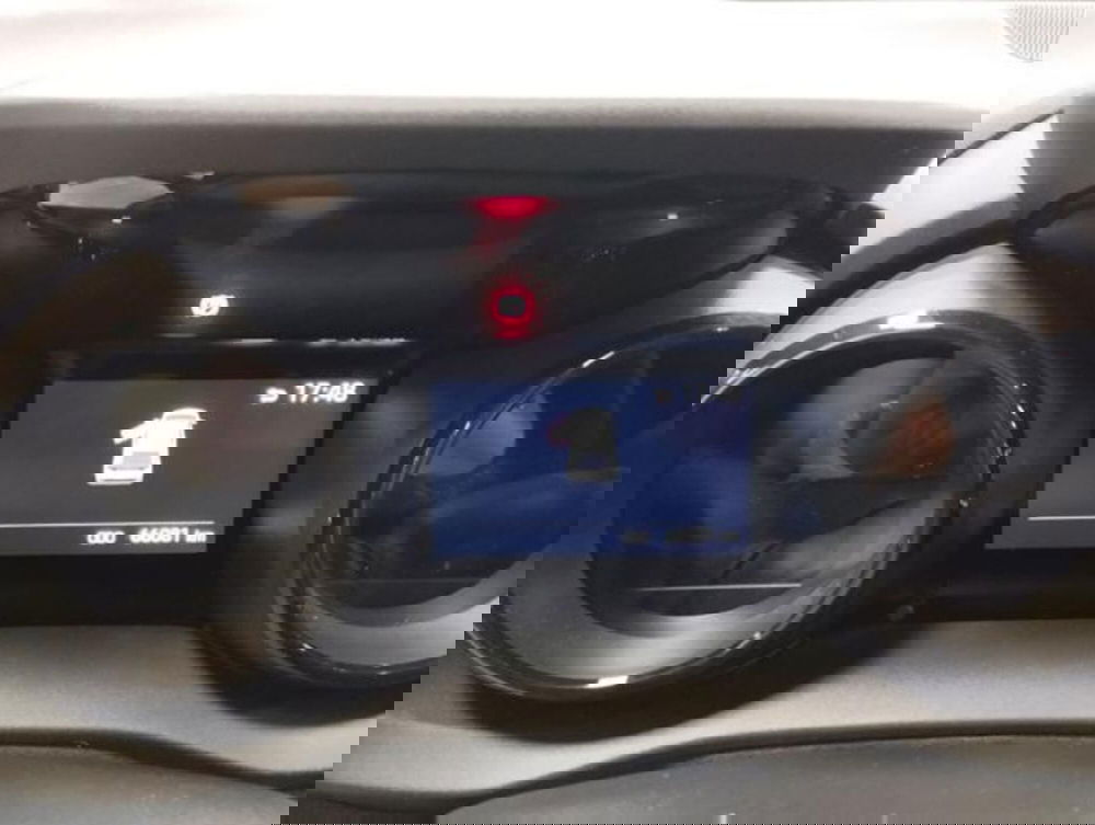 Toyota Yaris Cross usata a Varese (5)