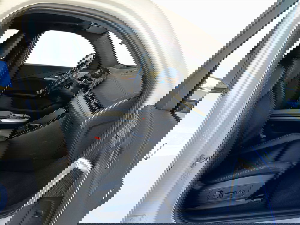 BMW iX2 usata a Ascoli Piceno (11)