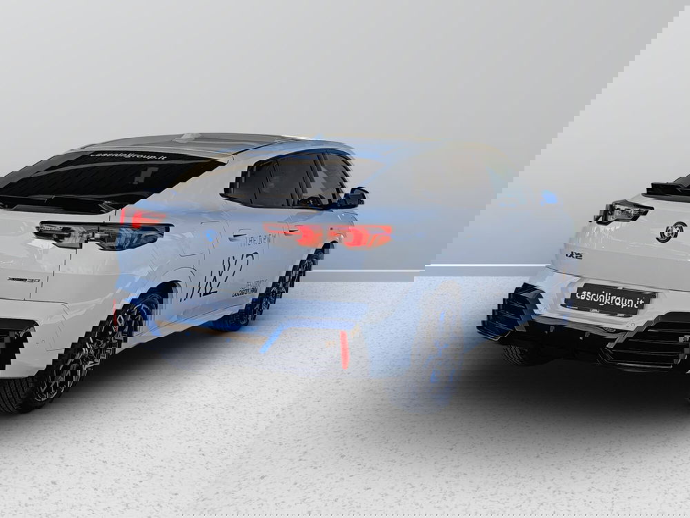 BMW iX2 usata a Ascoli Piceno (4)