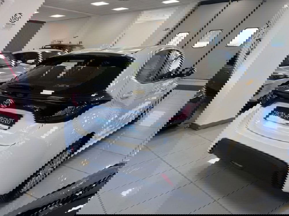 Toyota Yaris usata a Prato (4)