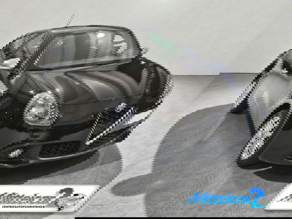 Alfa Romeo Giulietta usata a Udine (2)