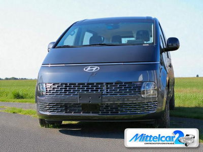 Hyundai Staria 1.6 hev 2wd auto nuova a Cassacco