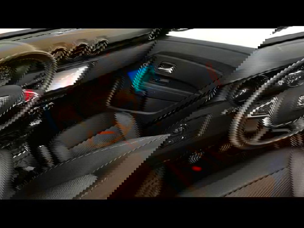 Dacia Duster usata a Firenze (10)