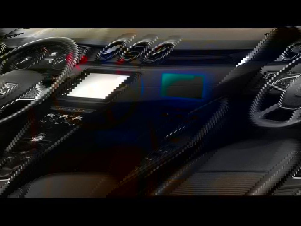 Dacia Duster usata a Firenze (7)