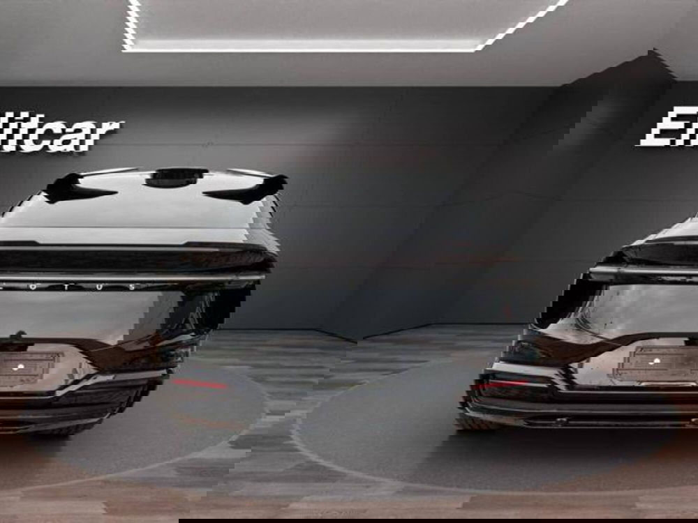 Lotus Eletre nuova a Milano (3)