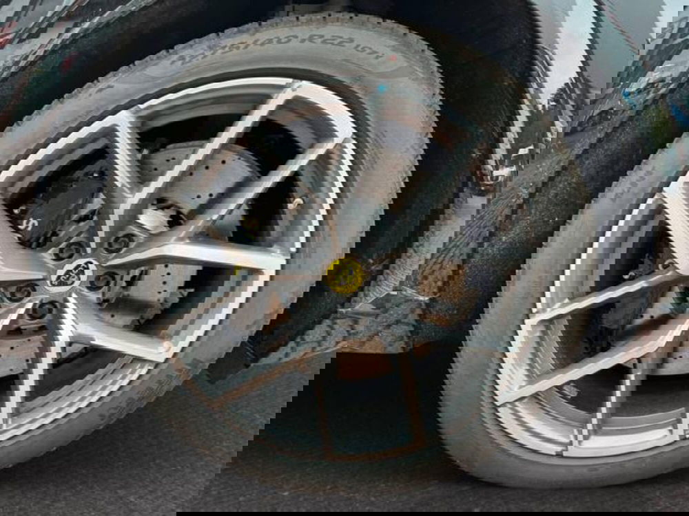 Lotus Eletre nuova a Milano (6)