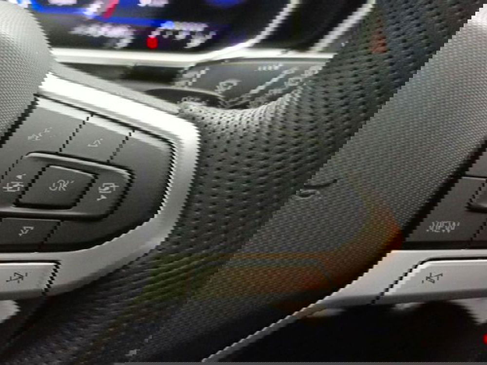 Volkswagen T-Roc usata a Milano (12)