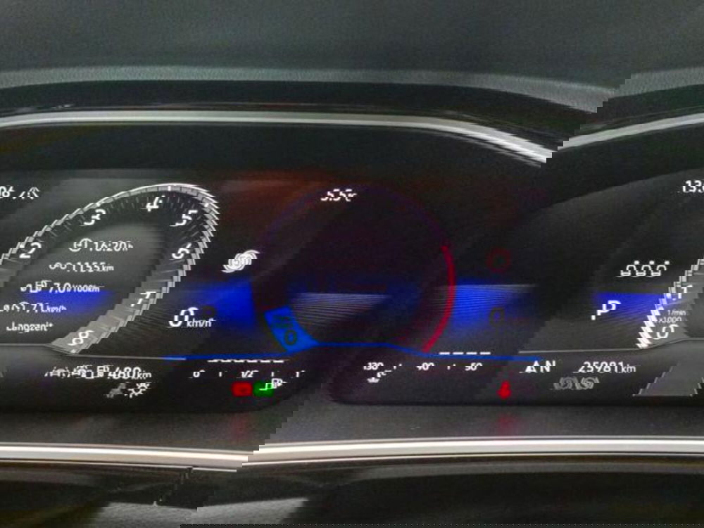 Volkswagen T-Roc usata a Milano (17)