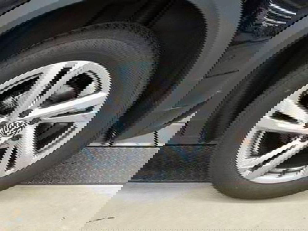 Volkswagen T-Roc usata a Milano (4)