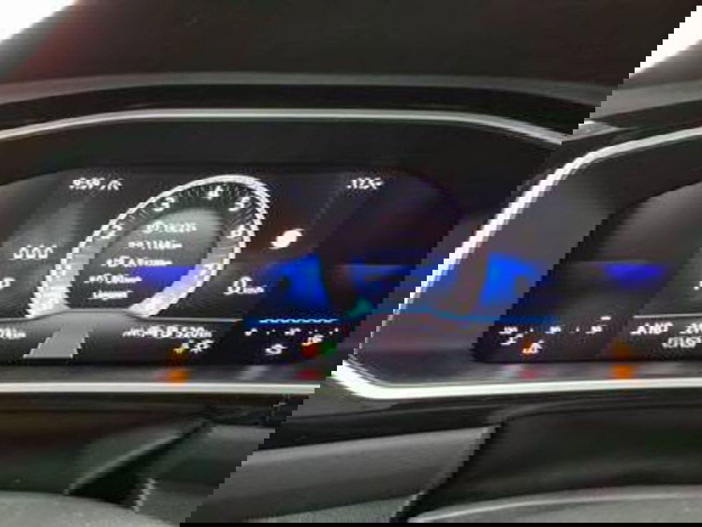 Volkswagen T-Roc usata a Milano (6)