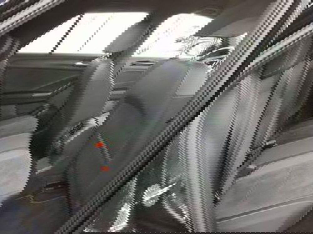 Volkswagen T-Roc usata a Milano (8)