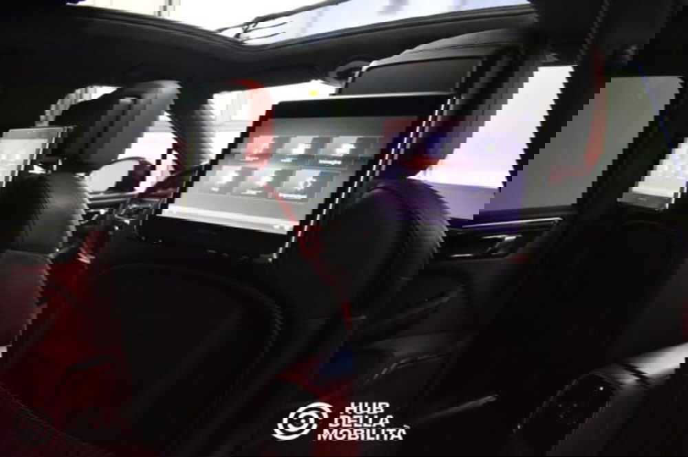 Porsche Macan usata a Perugia (20)