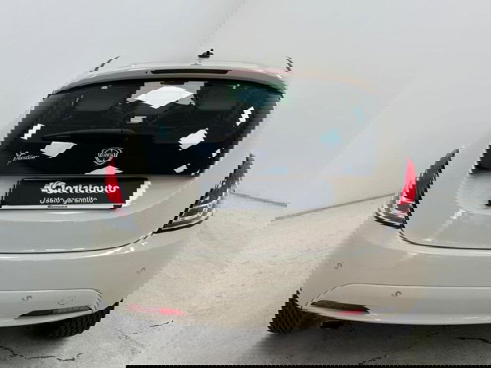 Lancia Ypsilon usata a Como (7)