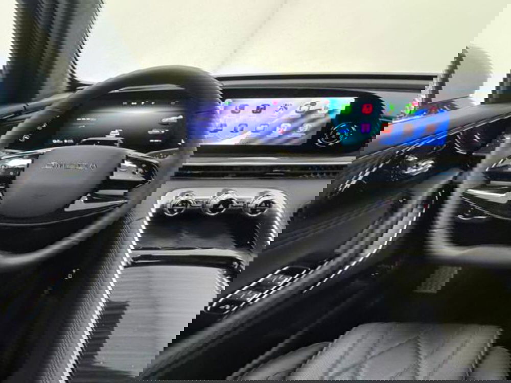 Omoda Omoda 9 SHS-P usata a Como (12)