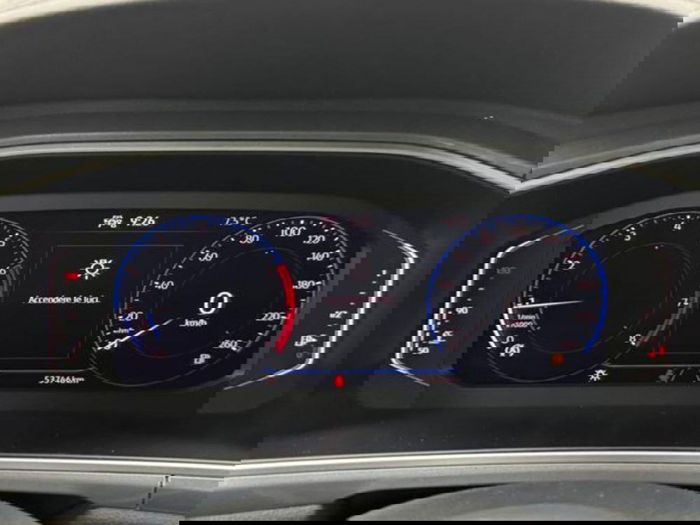 Volkswagen T-Roc usata a Como (12)