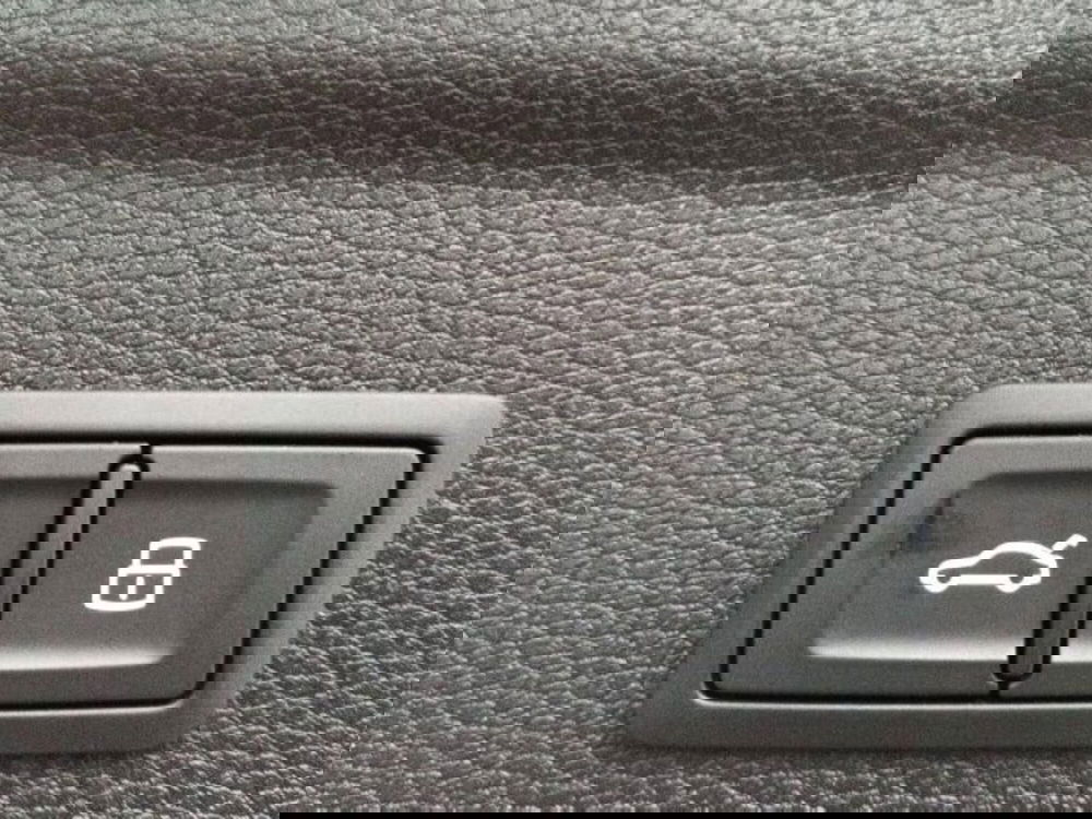 Audi Q3 Sportback usata a Novara (16)