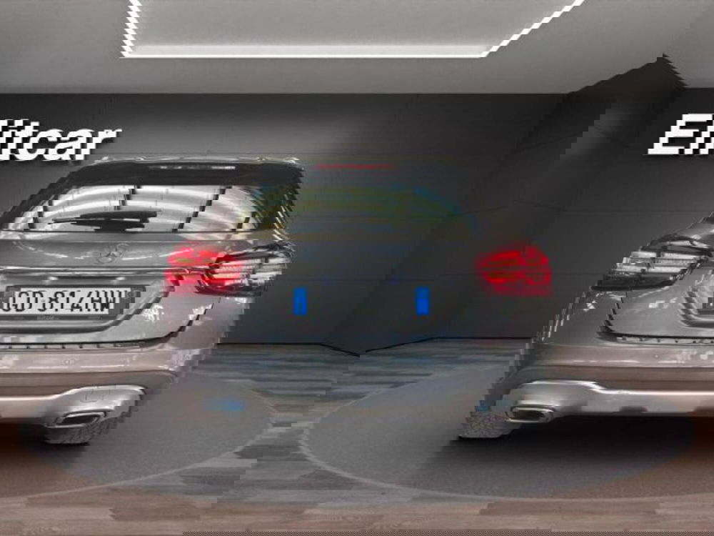 Mercedes-Benz GLA SUV usata a Novara (5)