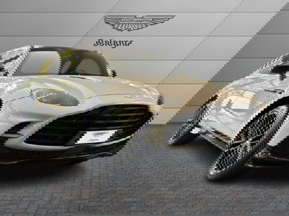 Aston Martin DBX usata a Bologna