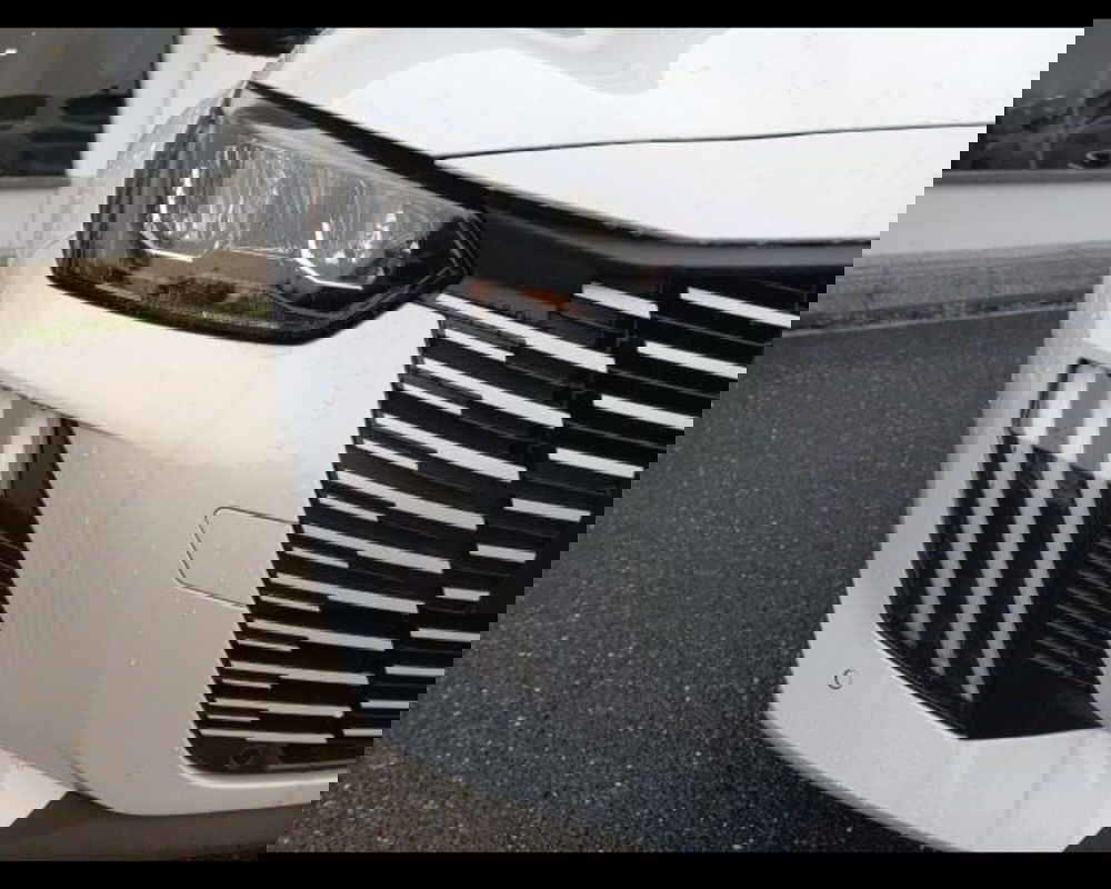 Peugeot 208 nuova a Alessandria (6)