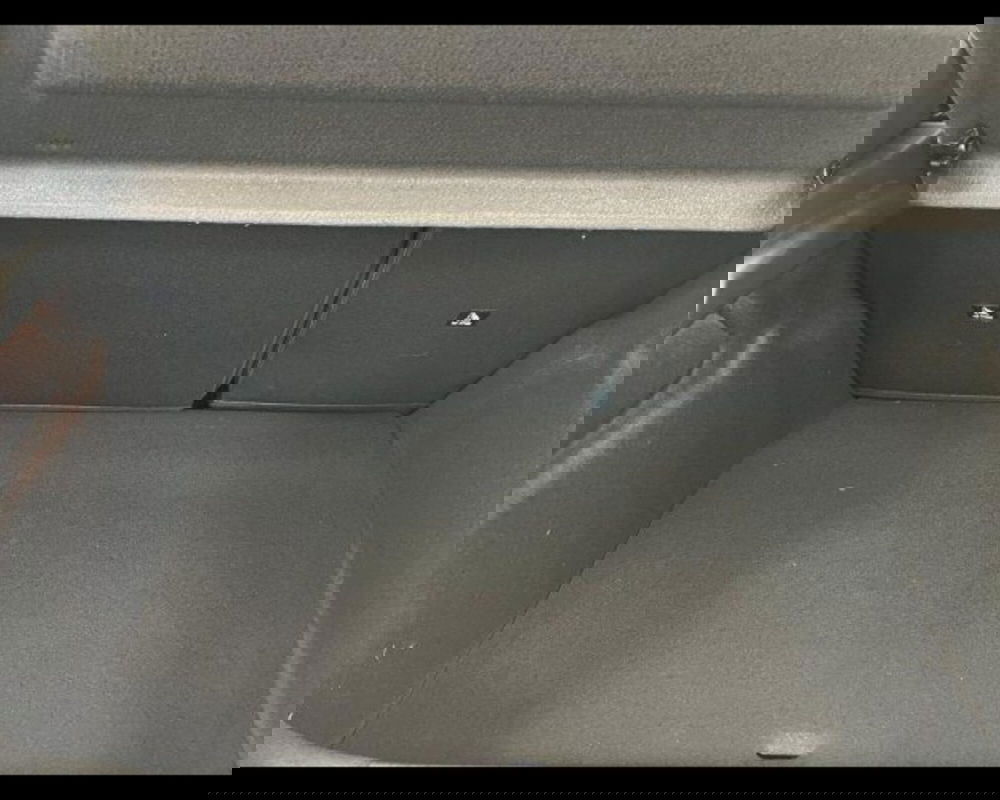 Peugeot 208 nuova a Alessandria (9)