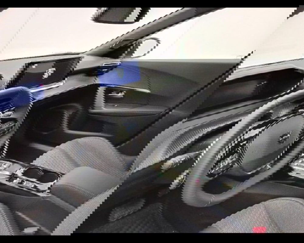 Peugeot 2008 nuova a Alessandria (10)