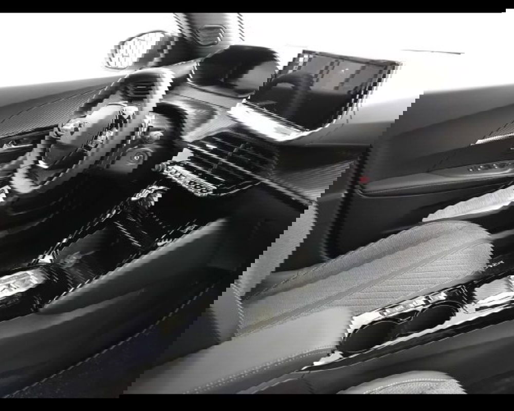 Peugeot 2008 nuova a Alessandria (17)