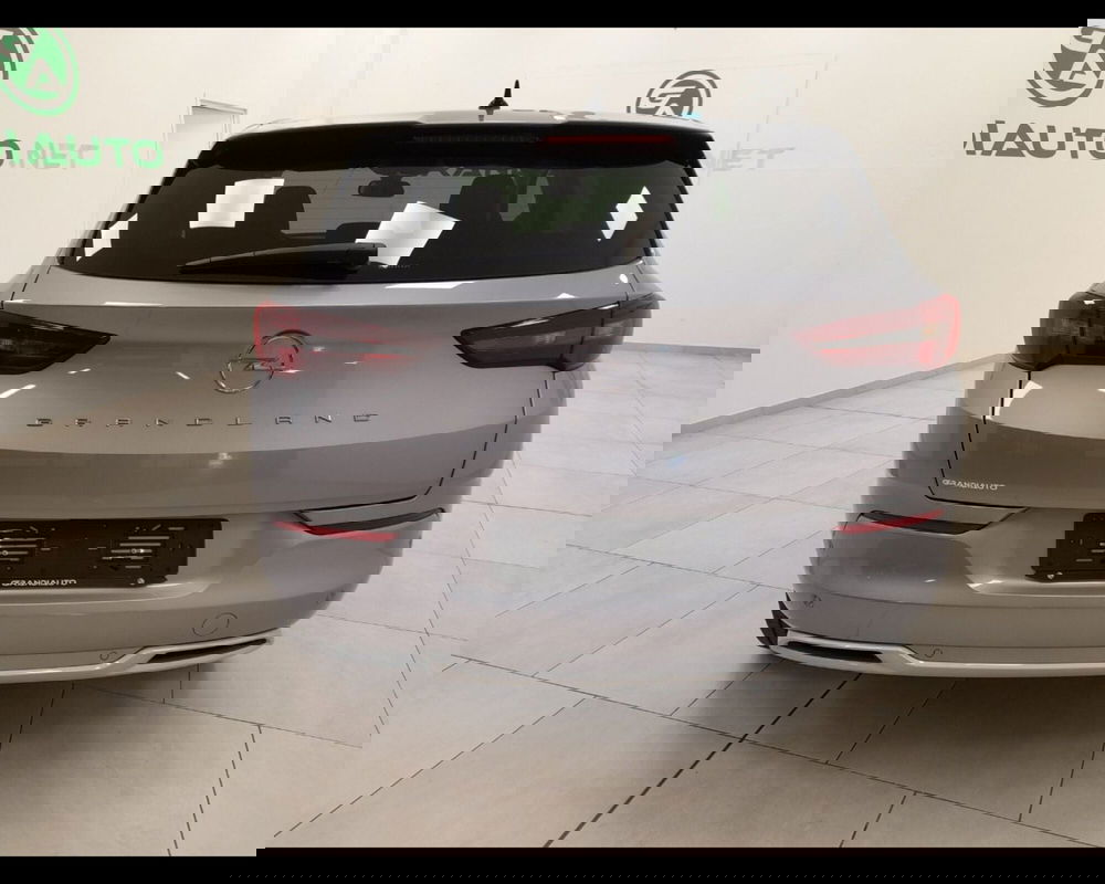 Opel Grandland nuova a Alessandria (7)