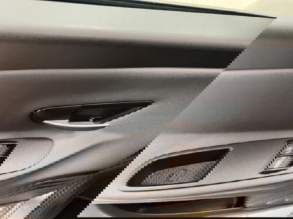 Lancia Ypsilon usata a Alessandria (10)