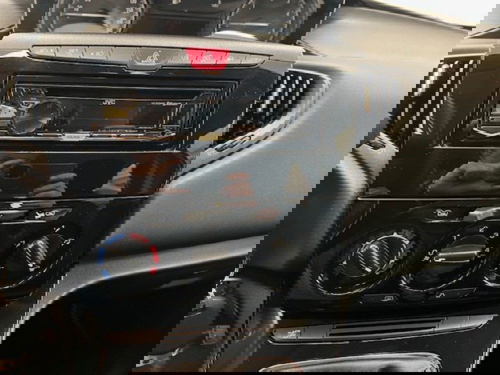 Lancia Ypsilon usata a Alessandria (12)