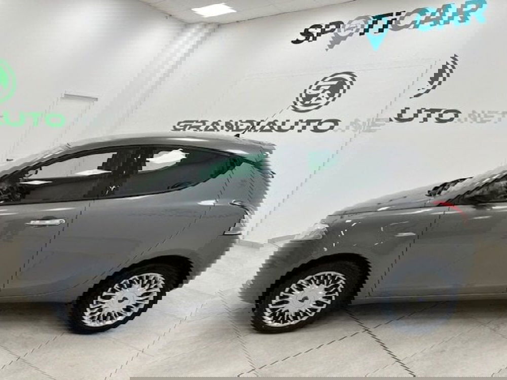 Lancia Ypsilon usata a Alessandria (2)