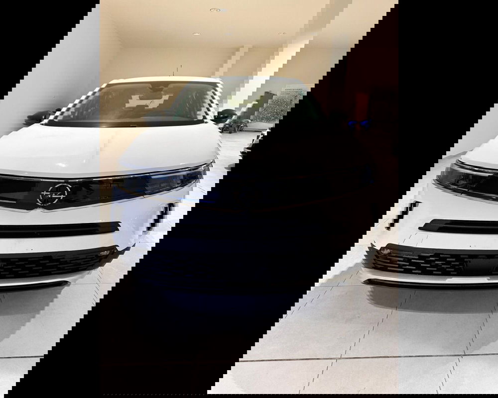 Opel Mokka nuova a Alessandria (2)