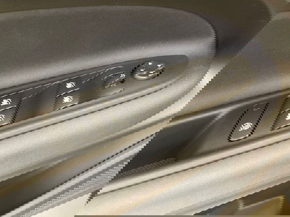 Alfa Romeo Junior nuova a Alessandria (12)