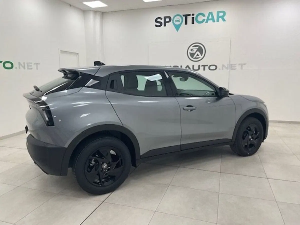 Alfa Romeo Junior nuova a Alessandria (3)