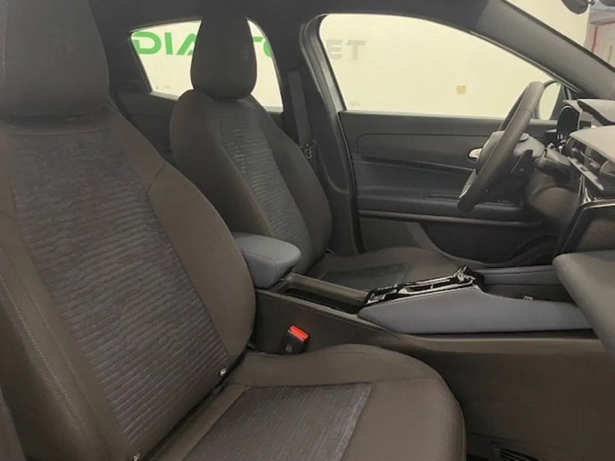 Alfa Romeo Junior nuova a Alessandria (8)
