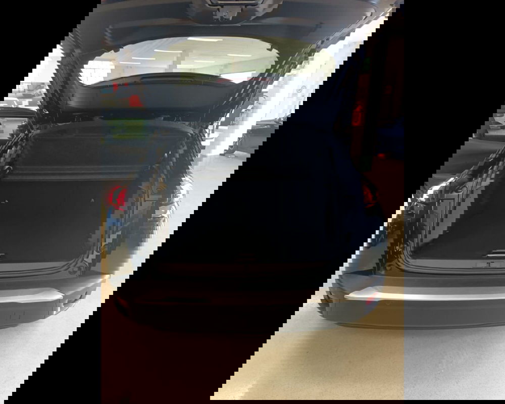 Peugeot 2008 nuova a Alessandria (5)