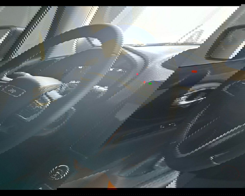 Jeep Renegade nuova a Alessandria (10)