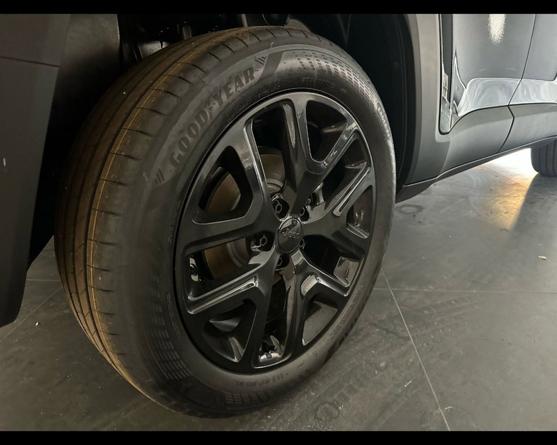 Jeep Renegade nuova a Alessandria (6)