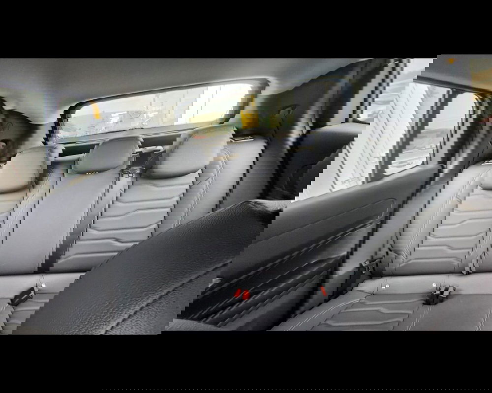 Jeep Avenger nuova a Alessandria (10)