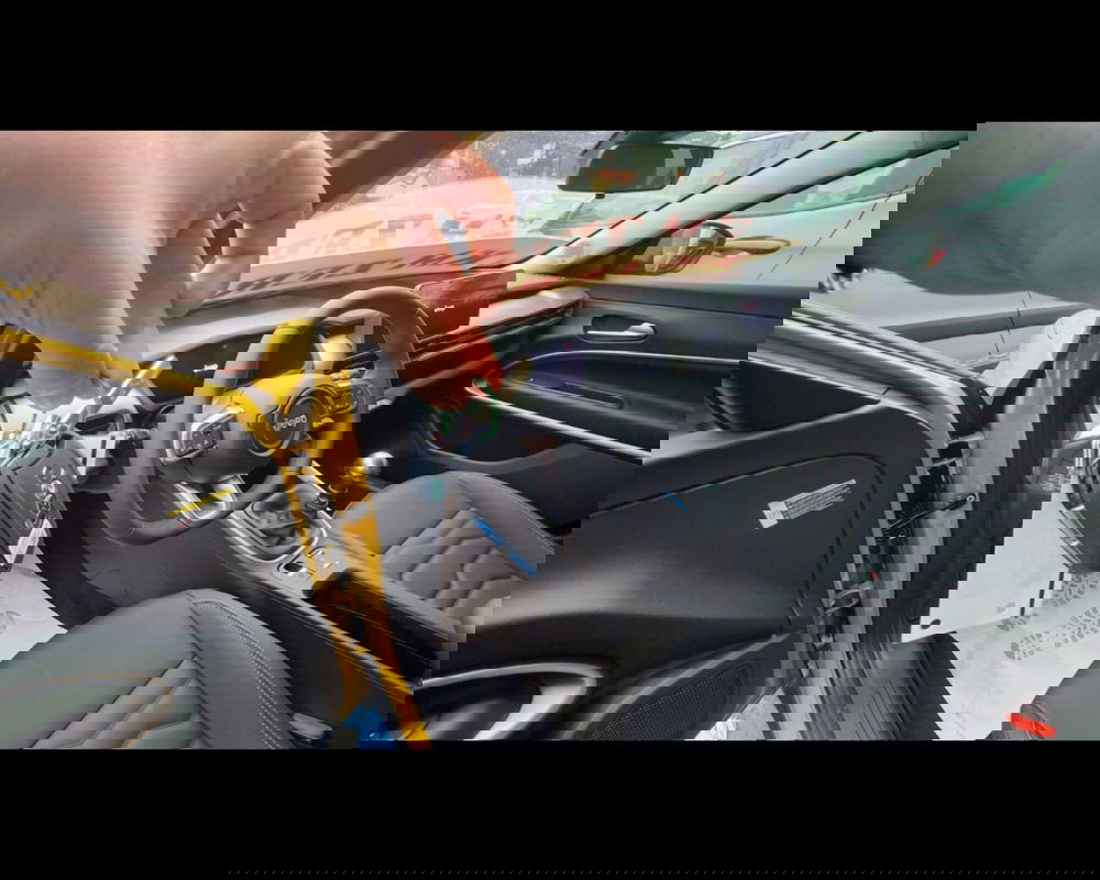 Jeep Avenger nuova a Alessandria (14)