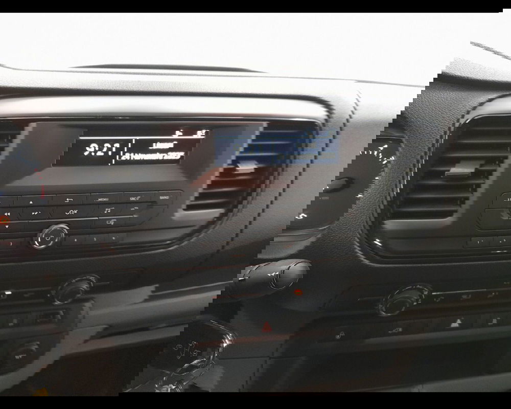 Opel Vivaro Furgone usata a Alessandria (8)