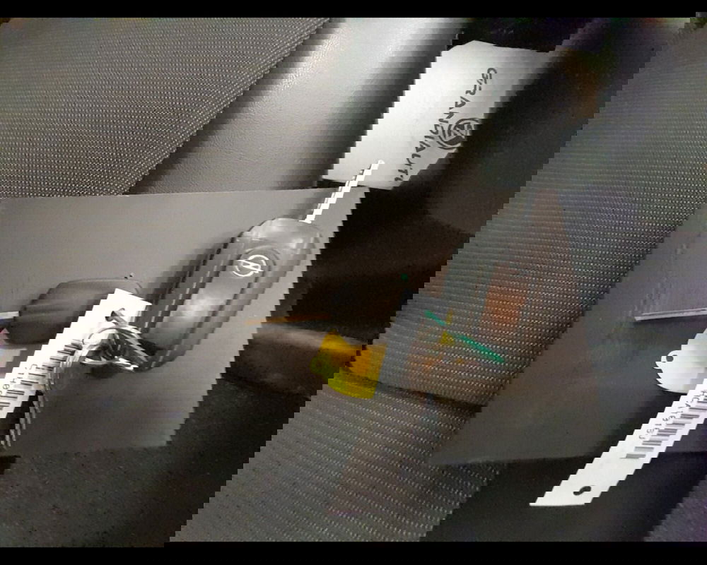 Opel Vivaro Furgone usata a Alessandria (15)