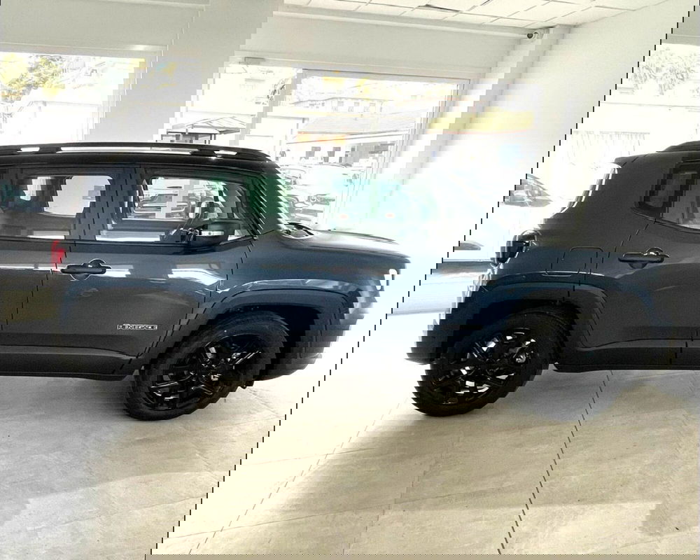 Jeep Renegade nuova a Imperia (3)